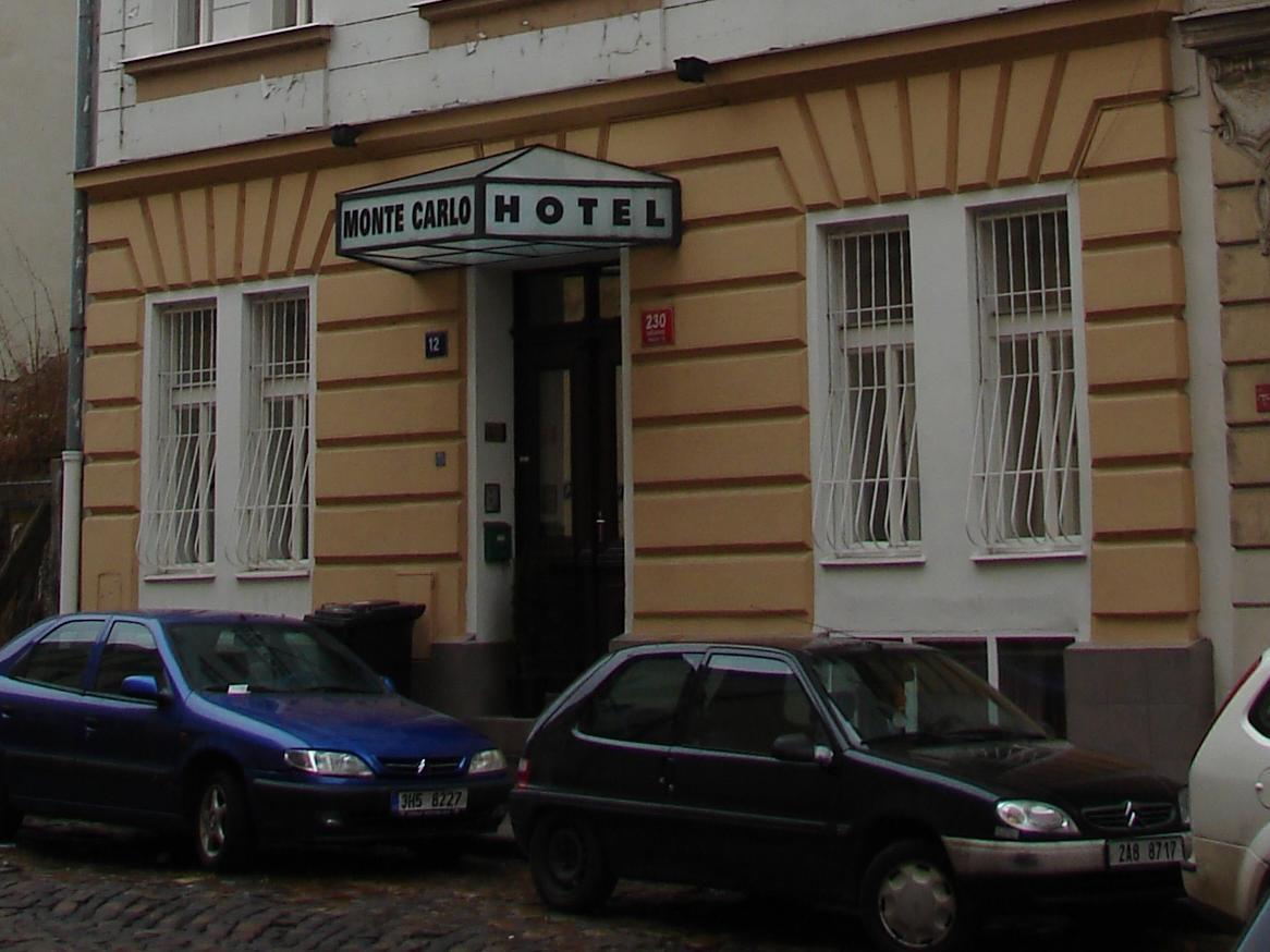 Aladin Praha Hotel Exterior foto